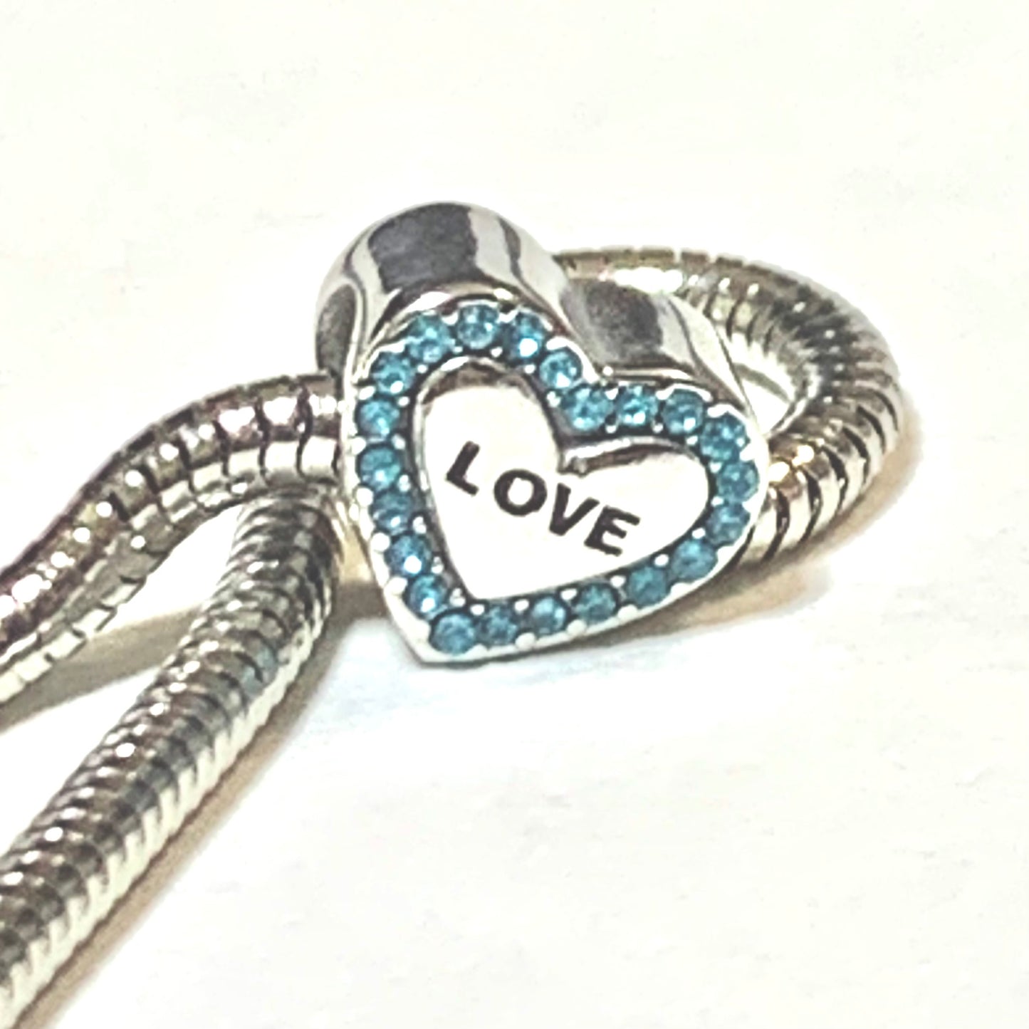 Charm Corazon Love Azul Brillante
