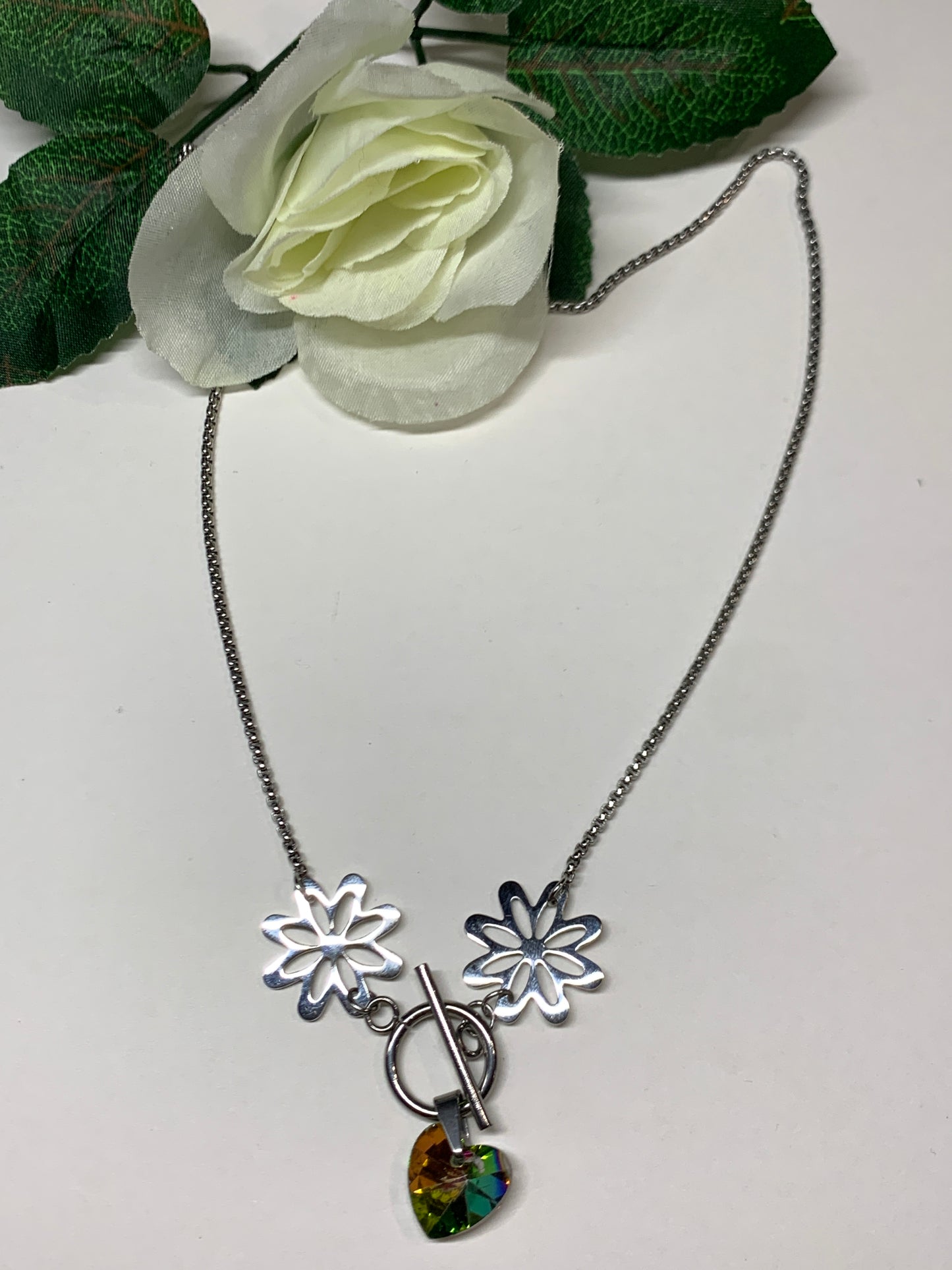 CADENA FLOR CORAZON JYMA  0082