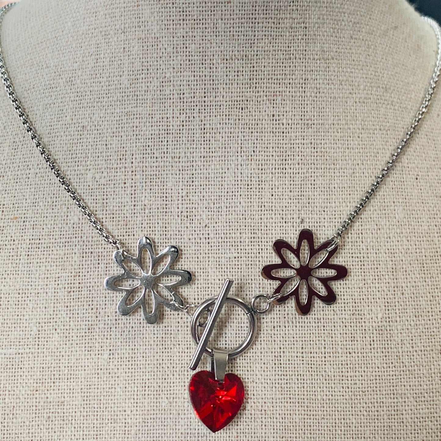 CADENA FLOR CORAZON JYMA  0082